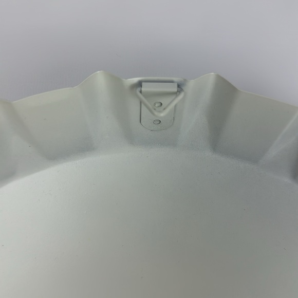 Metal Sign. Busch Light Bottle Top. 13.5 inches in diameter. NEW. Home Decor. - Picture 5 of 5